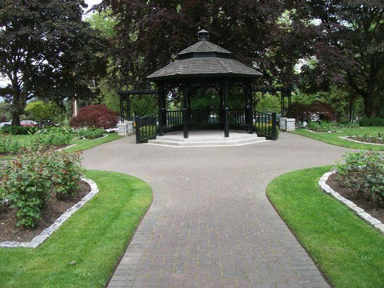 Queens Park